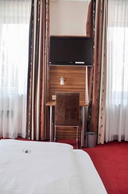 Hotel Erde